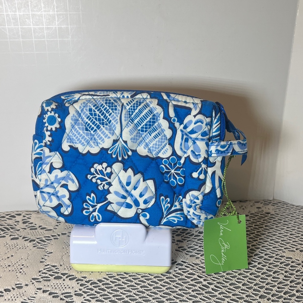 Vera Bradley Small Cosmetic Bag NWT Blue Lagoon   FP